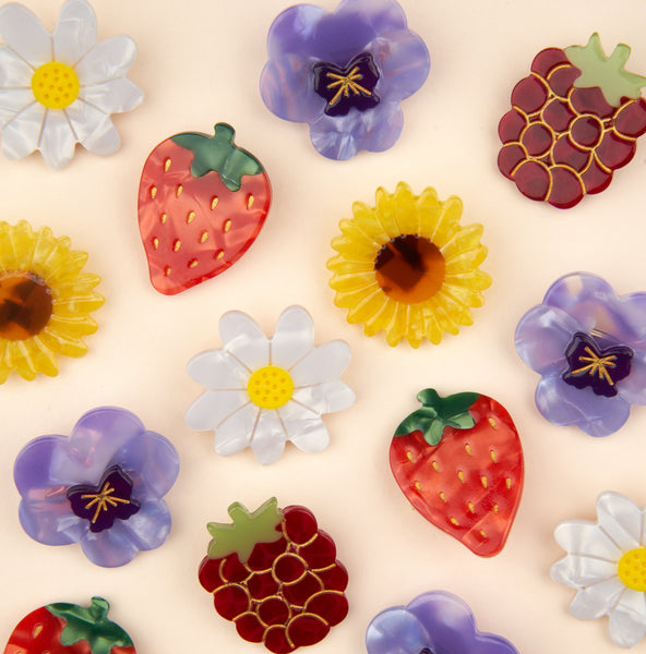 colección de broches frutales y florales Coucou Suzette – Brocantia Oviedo