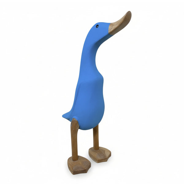 Pato de teca reciclada pintado en azul