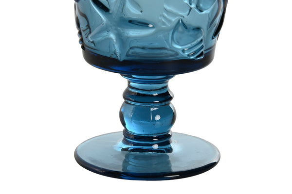 Detalle del pie de copa de cristal azul con diseño elegante y acabado brillante.